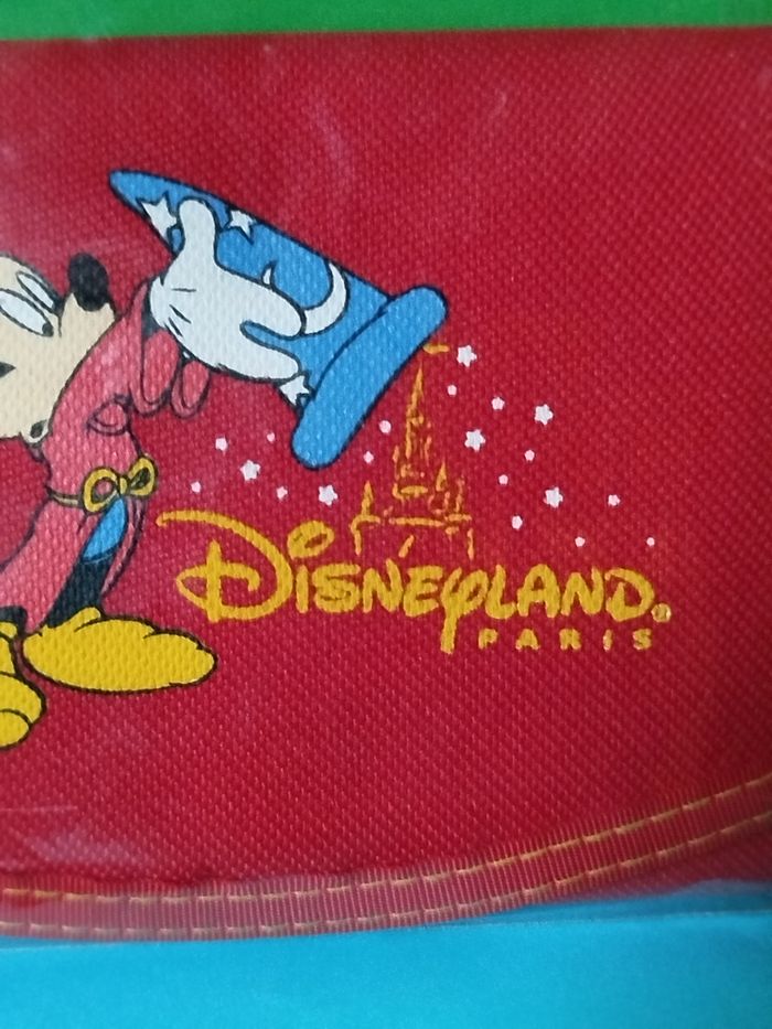 Porte monnaie Mickey - Disneyland Paris - photo numéro 2
