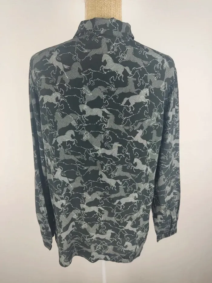 Chemise manches longues boutonnée motifs chevaux noirs et blancs taille 42 Esprit - photo numéro 2