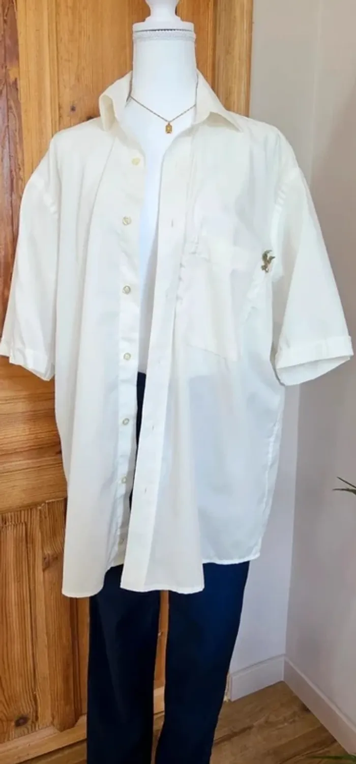 Chemise blanche oversize logo brodée