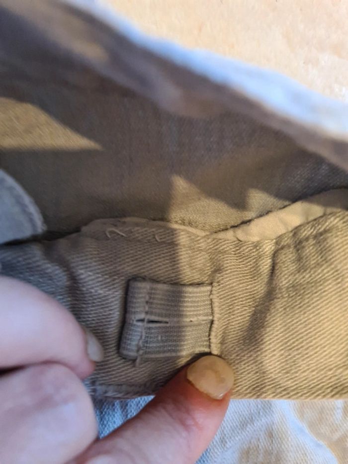 2 jeans slims 10 ans - photo numéro 3