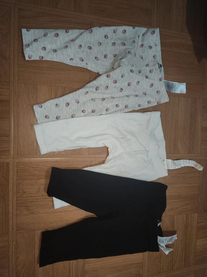 Lot de 3 leggings taille 9 mois