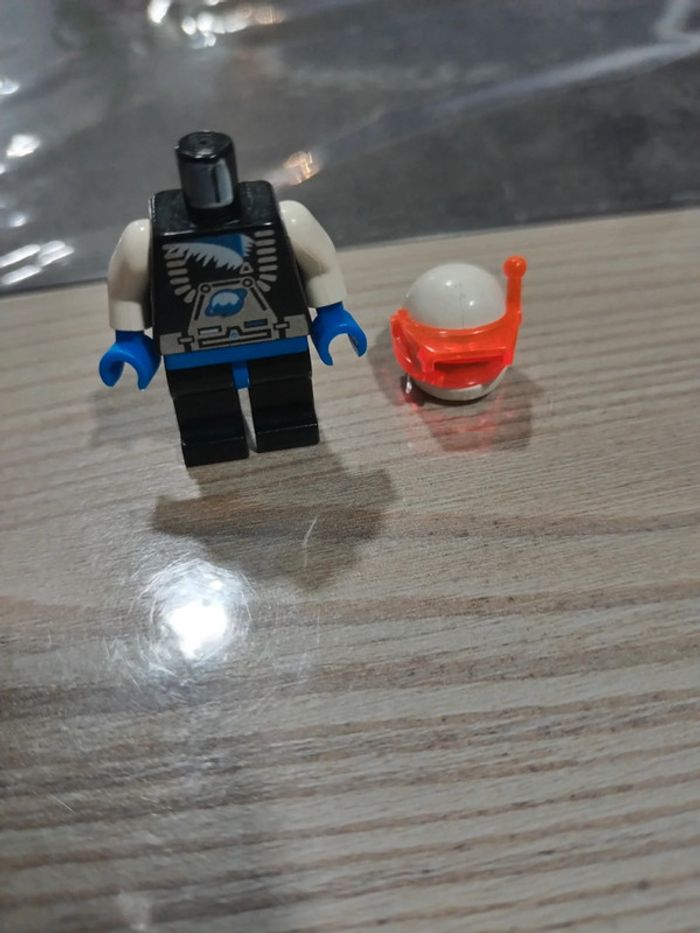 Lego space minifig ice planet sp017 - photo numéro 2