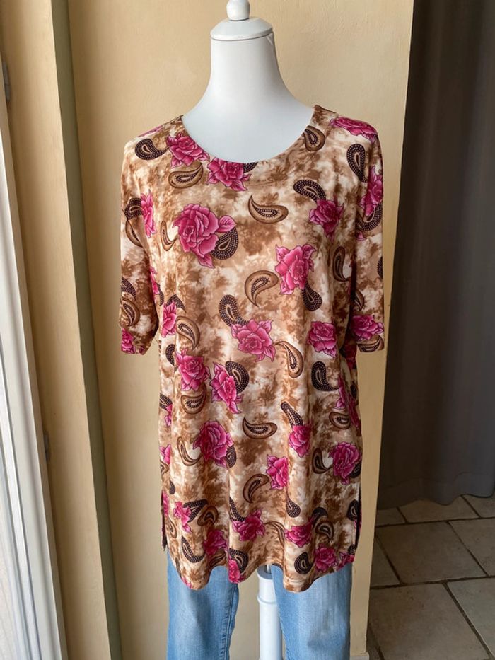 T-shirt à fleurs vintage 44/46 - photo numéro 3