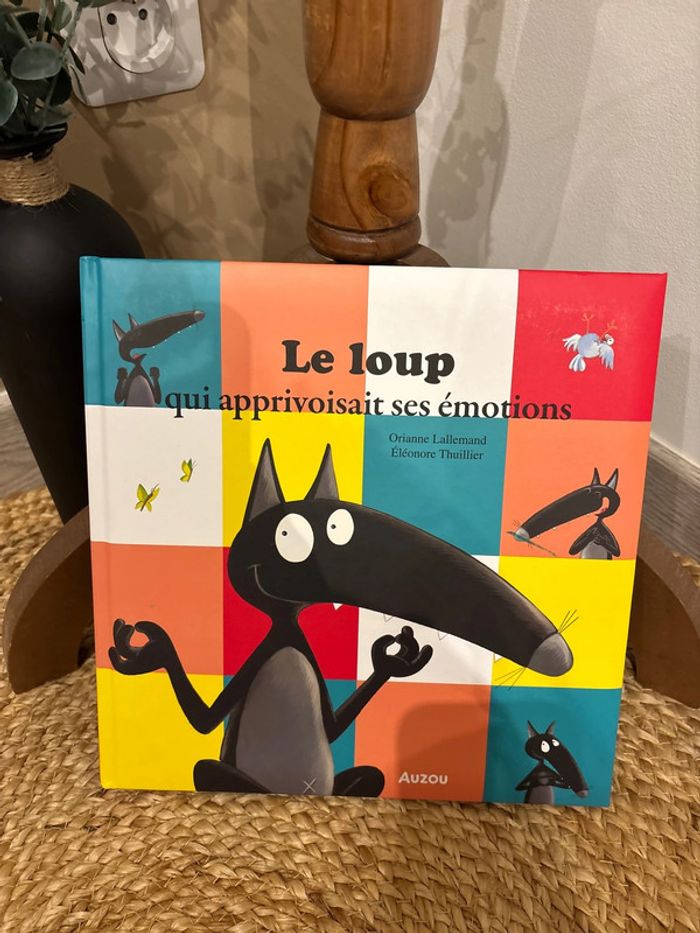 Livre p’tit loup qui apprivoisait ses émotions - photo numéro 2