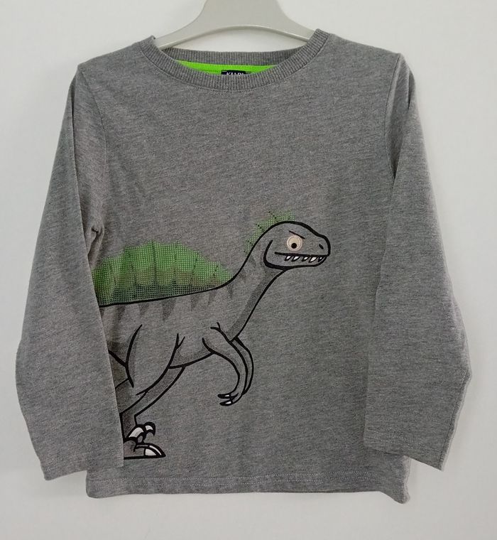 Kiabi T-shirt d'hiver garçon 5 ans dinosaure - photo numéro 2