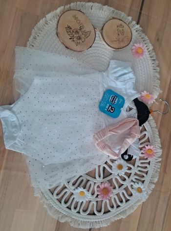 Robe 12 mois les petits cailloux avec body