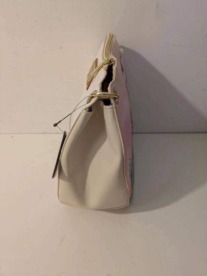 Sac à bandouliere Loungefly Blanche Neige Chateau - photo numéro 4