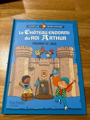 Livre McDonald’s énigmes et jeux neuf