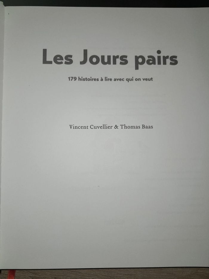 gros livre d'histoire les jours pairs - photo numéro 2