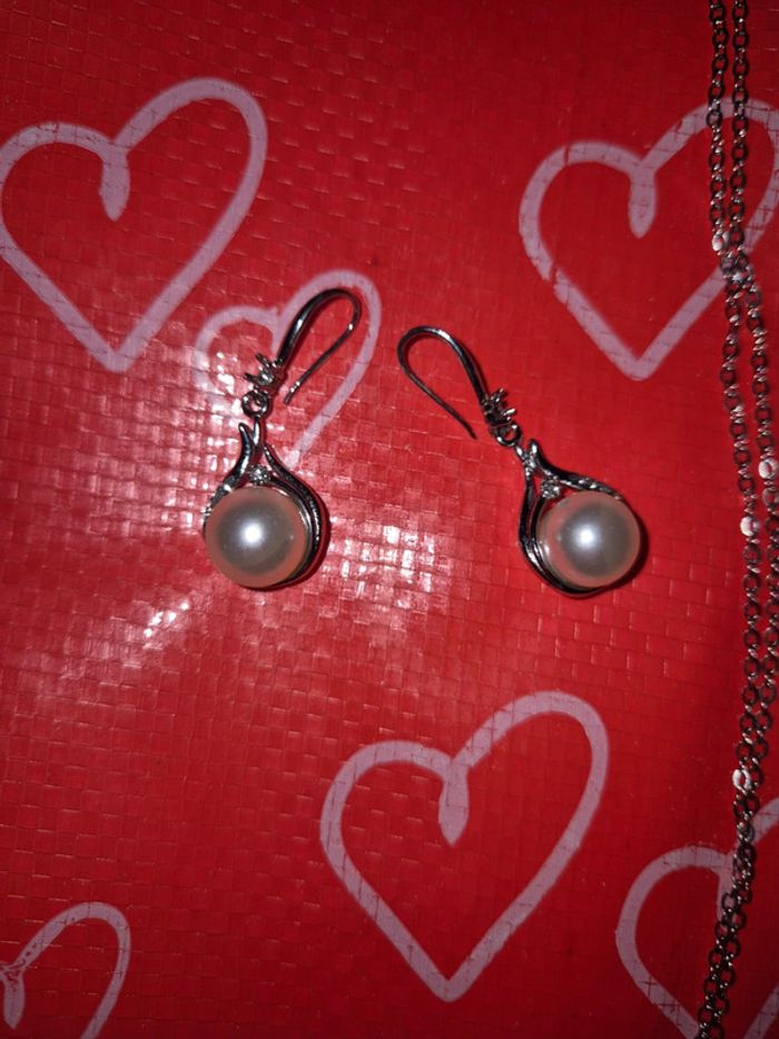 Collier boucles d'oreille - photo numéro 2