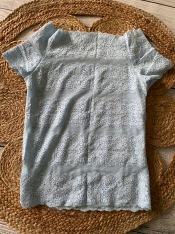 T-shirt dentelle neuf 36
