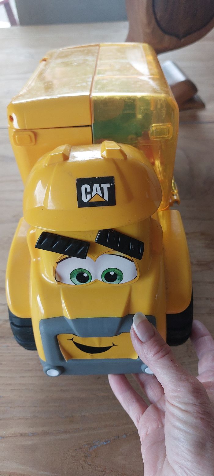 Camion de chantier Caterpillar - photo numéro 8