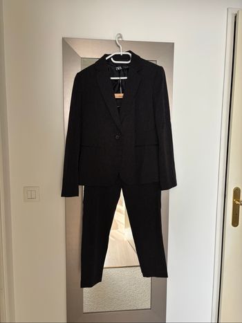 Tailleur pantalon Zara  (bien lire les tailles)