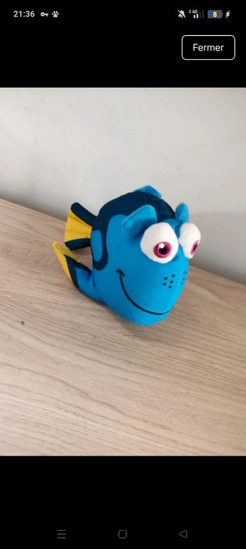 Dory peluche 