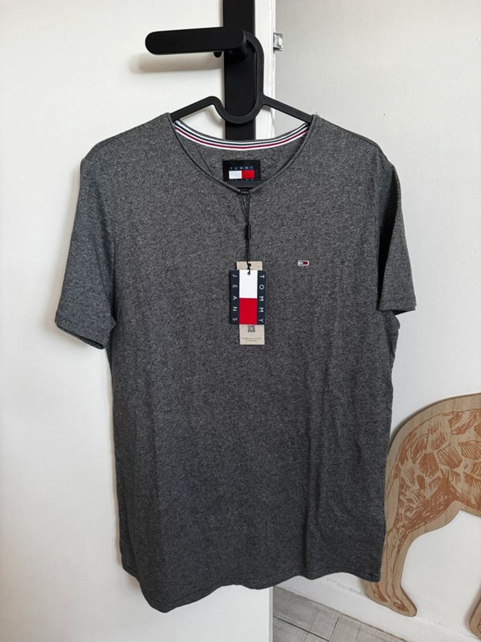 T-shirt tommy