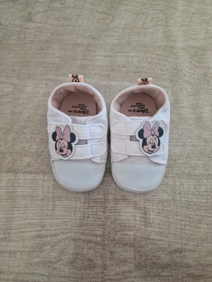 Magnifique chaussons bébé fille Minnie - photo numéro 6