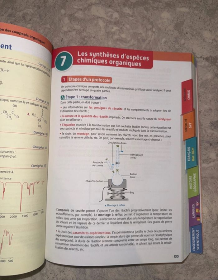 Livre scolaire - photo numéro 4