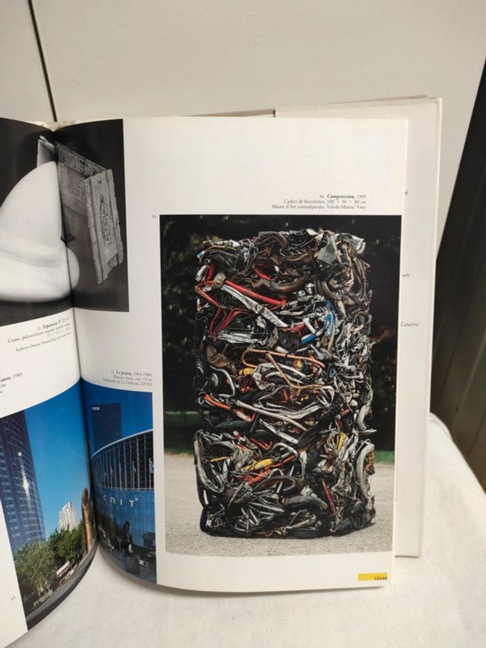 Les nouveautés réalistes, Cercle d'art - photo numéro 4