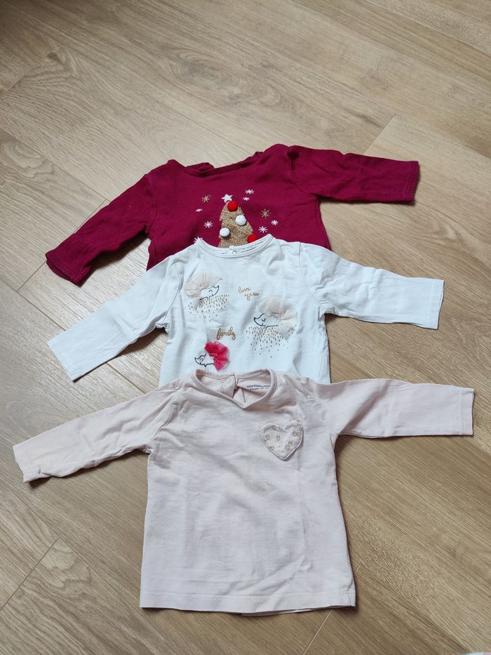 Lot vêtements fille 6 mois - photo numéro 3