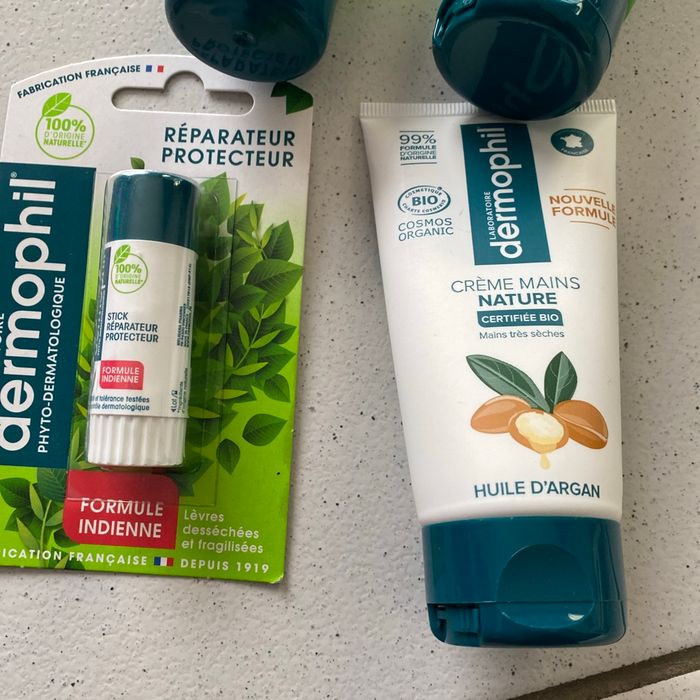 Dermophil lot de 4 produits neufs - photo numéro 2