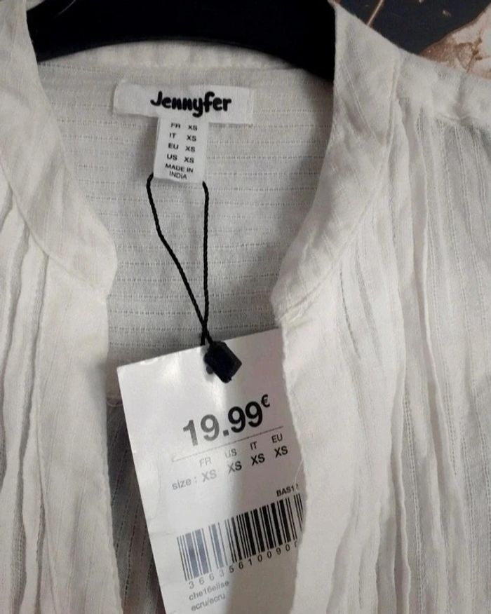 Chemise blanche XS - photo numéro 3