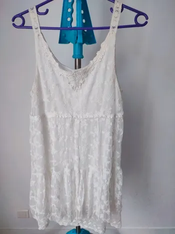 Petite robe en dentelle