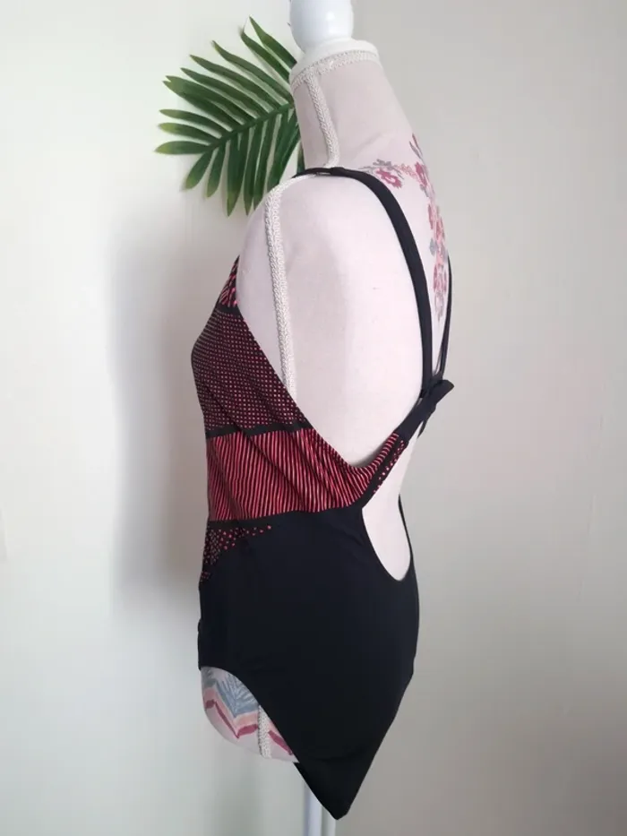 Maillot de bain Nabaiji / Taille 44 - photo numéro 5