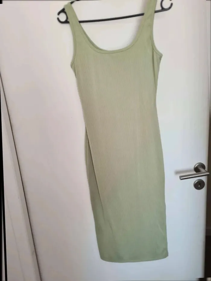 Robe longue shein fendu taille 36 - photo numéro 5