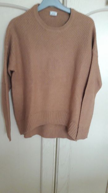 Pull couleur moutarde