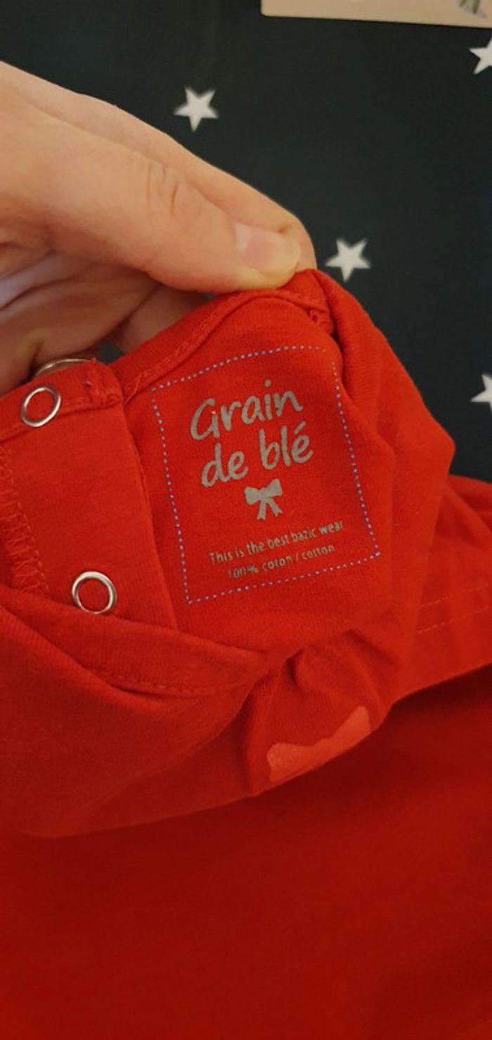 Tee-shirt rouge Z Grain de blé taille 6 mois en très bon état - photo numéro 3