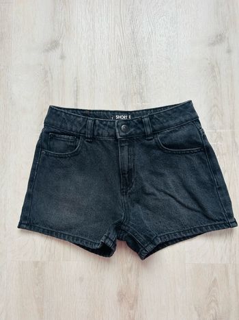 Short noir kiabi 10ans
