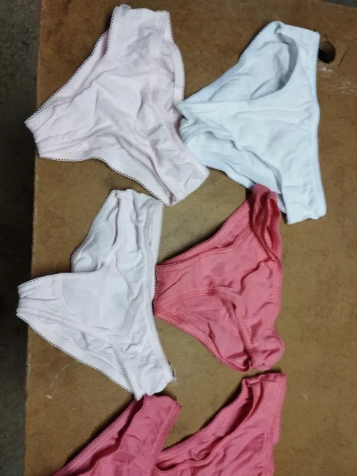 6 culottes 3 ans jamais portées - photo numéro 2