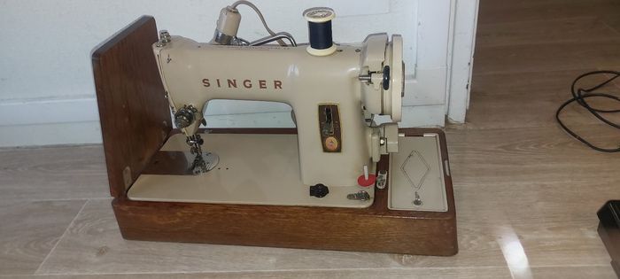 Machine à coudre singer ancienne - photo numéro 9