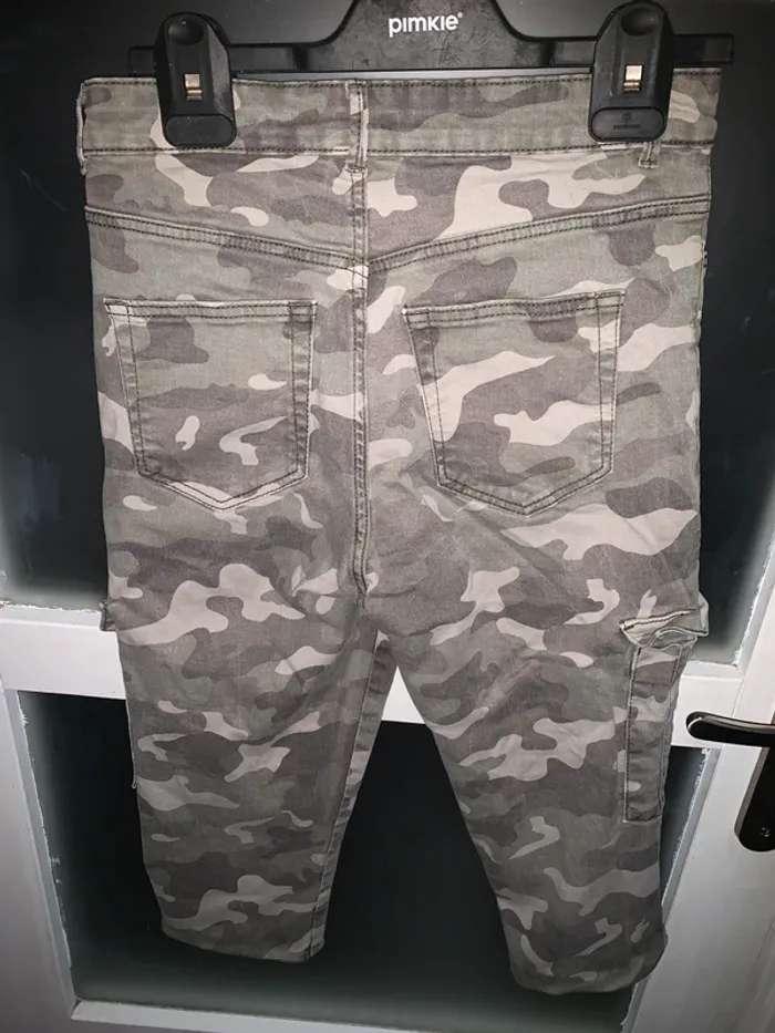 Pantalon skinny taille S camouflage boutons tendance - photo numéro 3