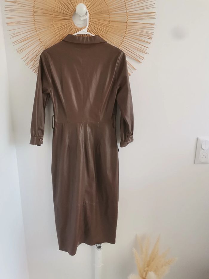 Robe xs Zara simili cuir - photo numéro 4