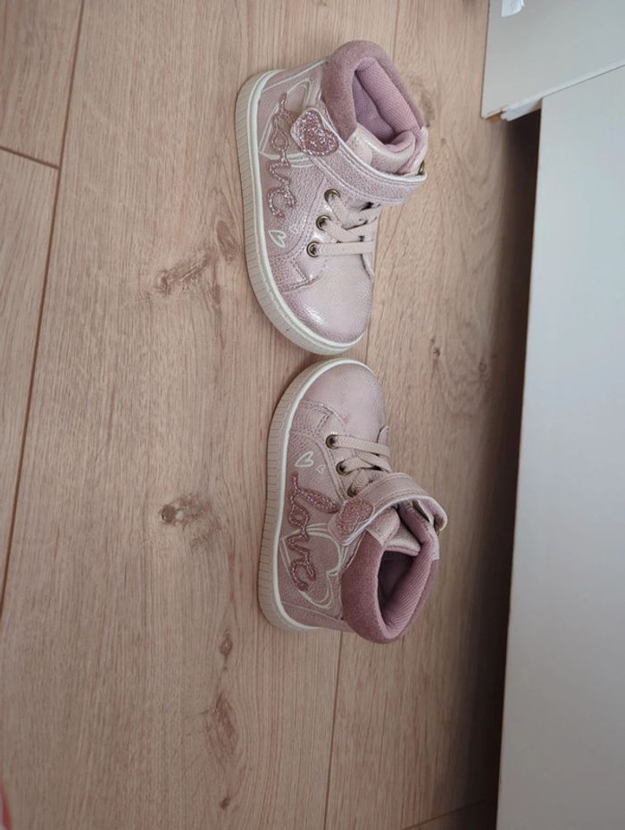 Chaussures taille 21 - photo numéro 2