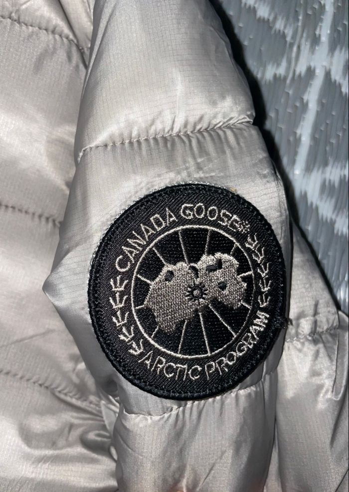 Doudoune Canada goose gris en taille S - photo numéro 3