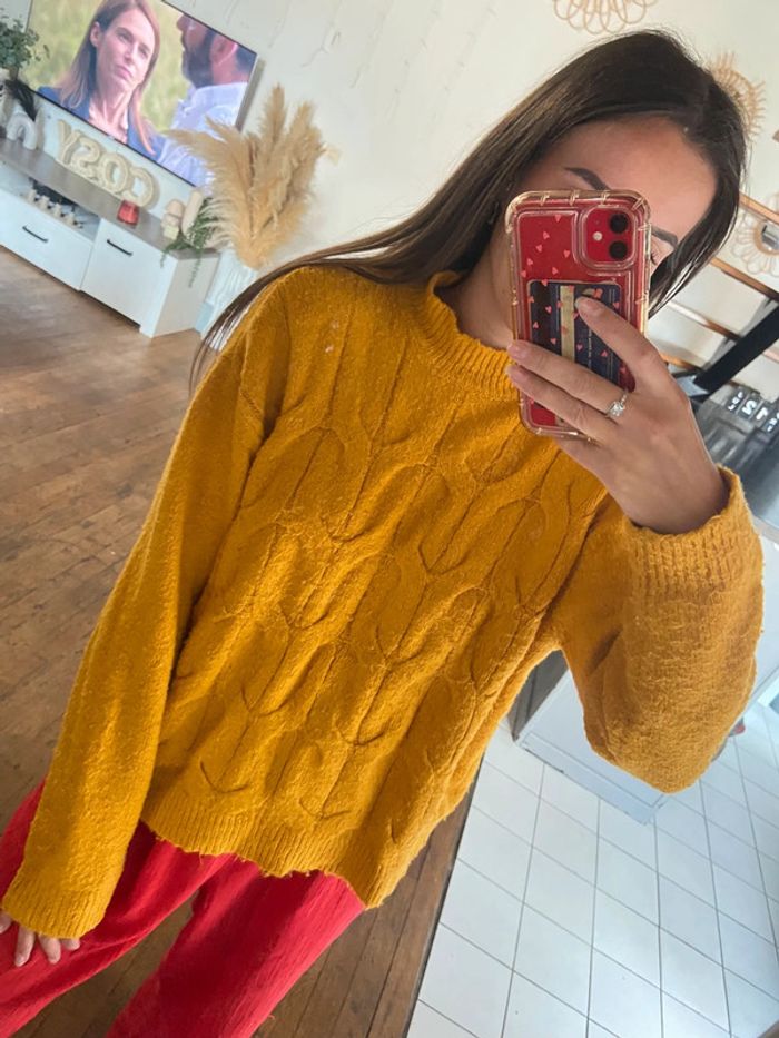 Pull jaune moutarde - photo numéro 5