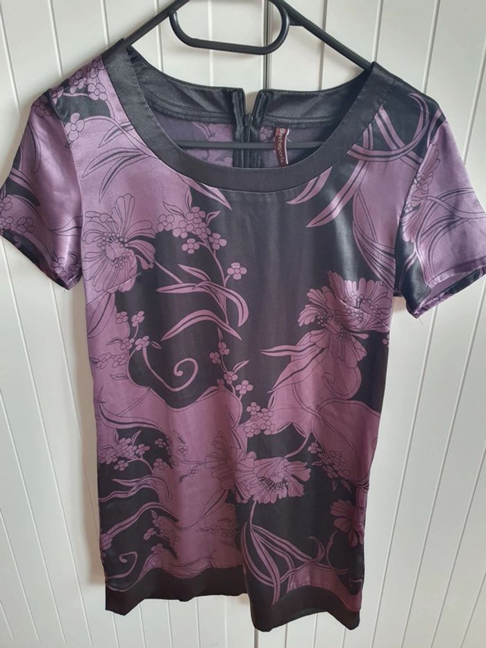 Robe satin T38 blanche porte