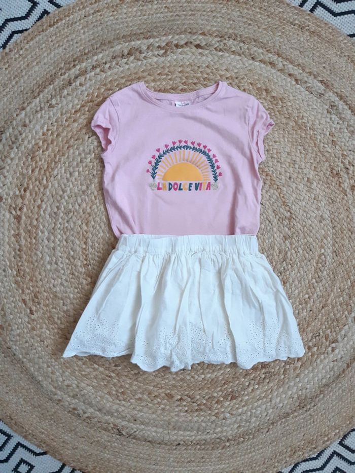 Tenue tee-shirt et jupe 86 cm