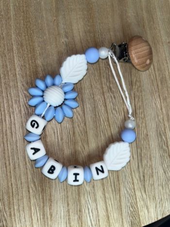 Attache tétine personnalisé