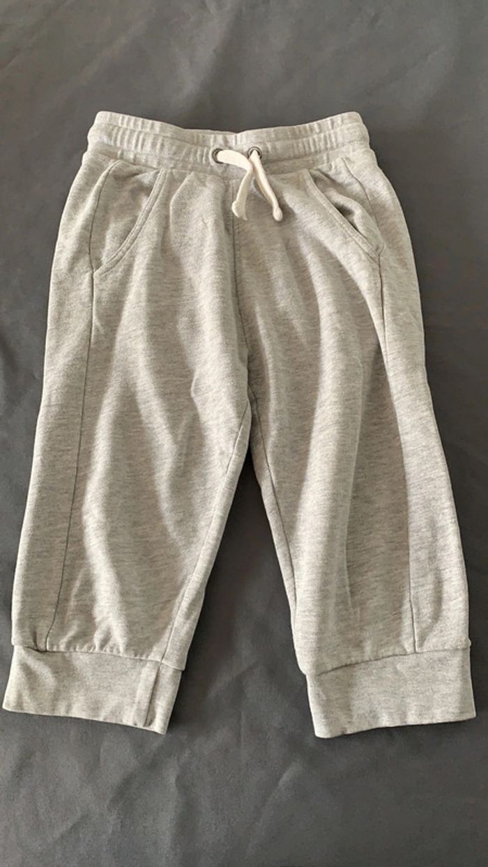 Pantacourt gris 10 ans