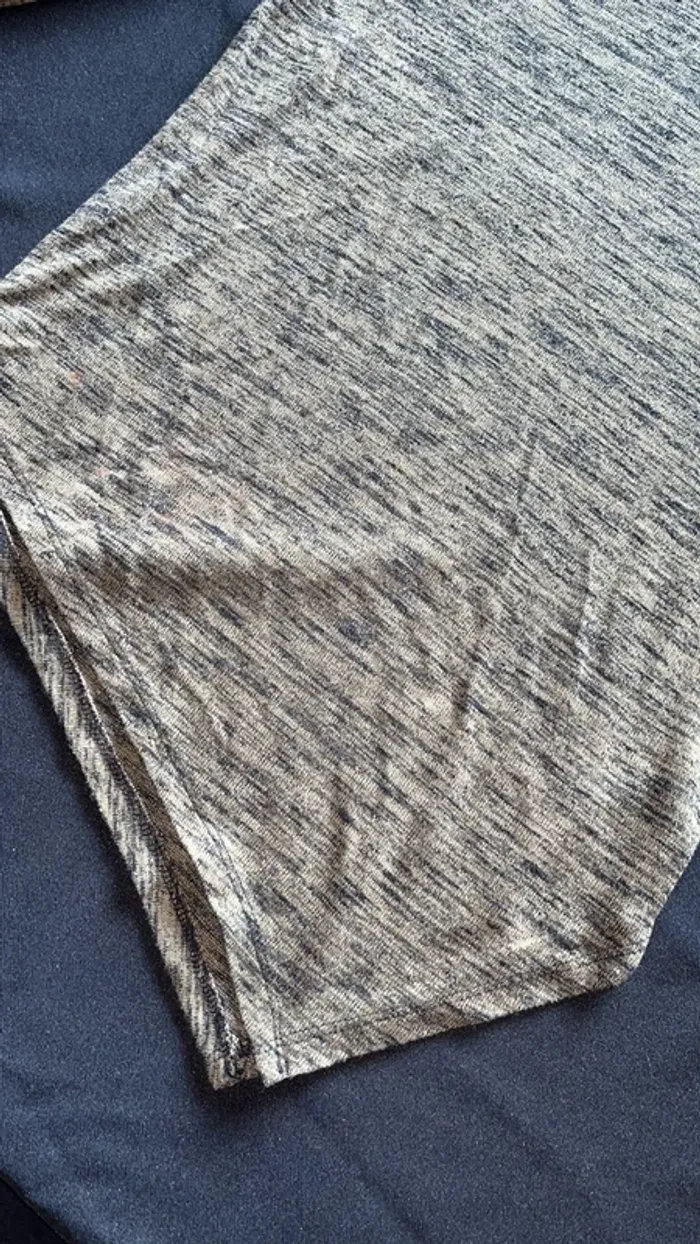 Haut Bershka kaki taille xs - photo numéro 3