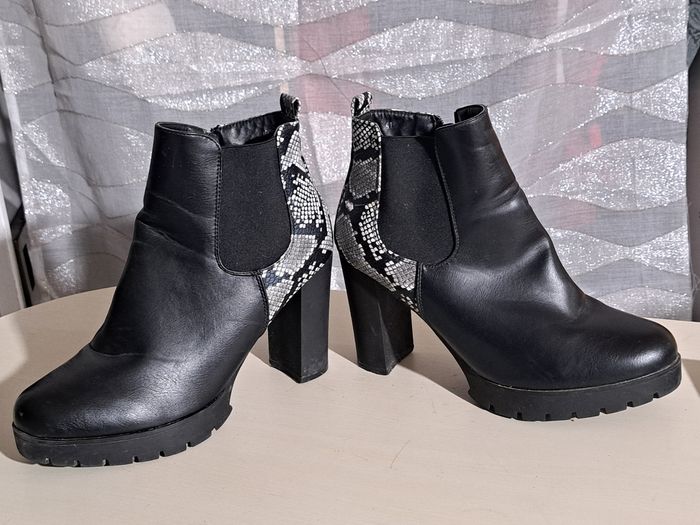 Bottines noires au motif peau de serpent 41 - photo numéro 8