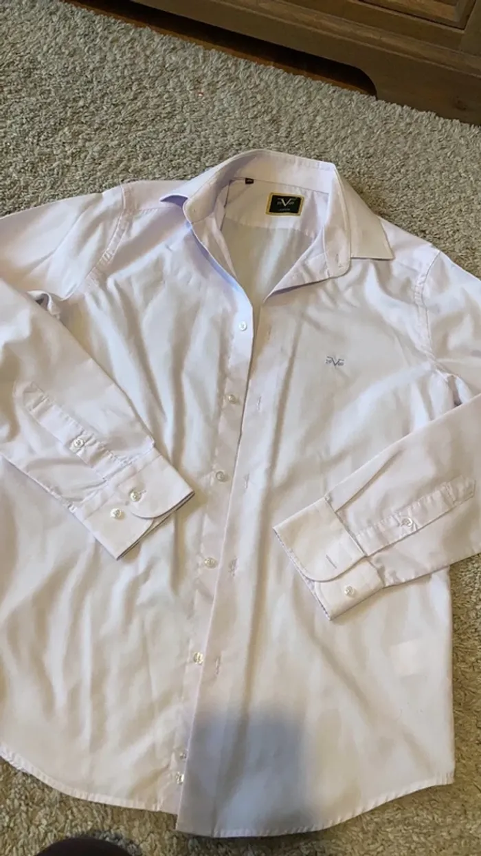 Chemise