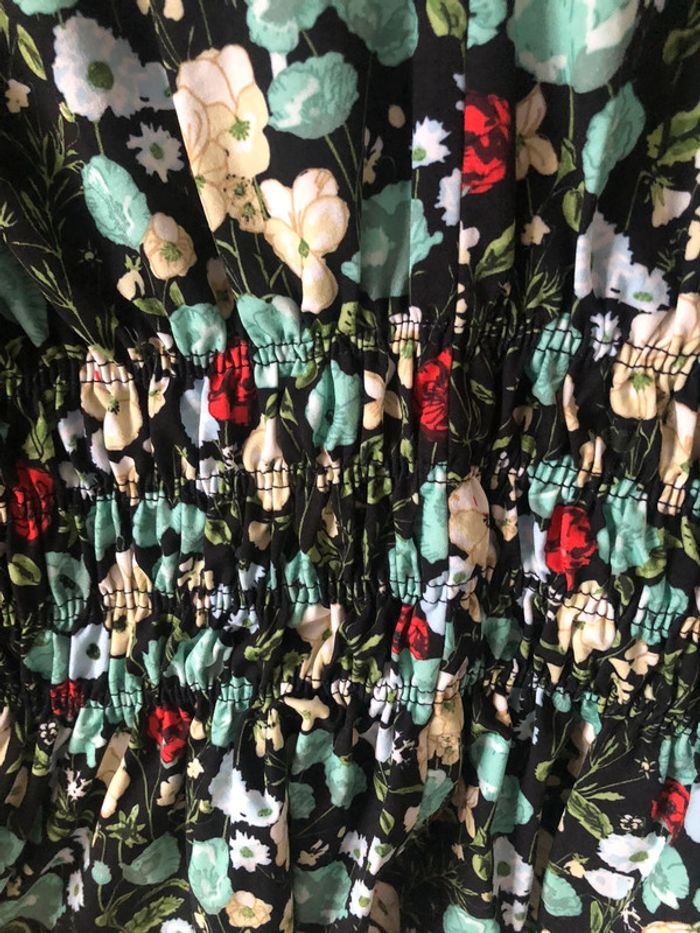 Chemisier blouse Zara à fleurs cintrée - photo numéro 2