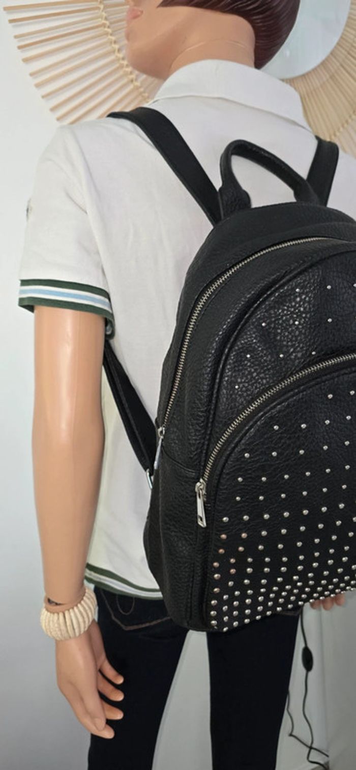 Sac à Dos ou cartable   très  bonne Etat - photo numéro 4