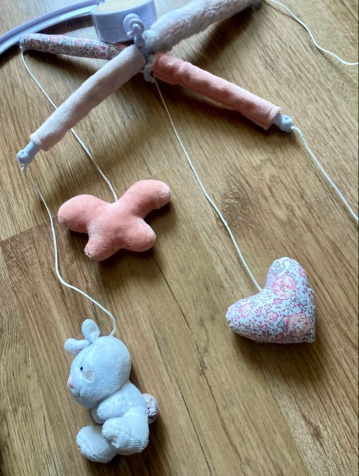 Mobile musical bébé Domiva - photo numéro 2