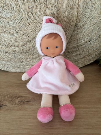 Doudou poupée rose au pays des rêves corolle