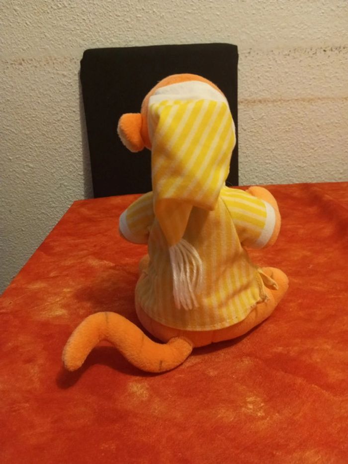 Tigrou avec pyjama Tigger et bonnet, Disney - photo numéro 5